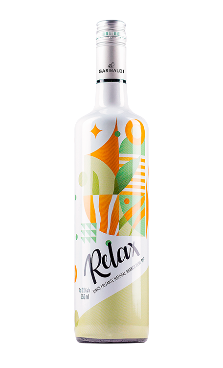 Frisante Garibaldi Branco Meio Seco Brasil Relax Moscato, Riesling, Trebbiano 750ml